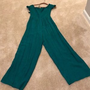 Trendy Jumpsuit by Guess